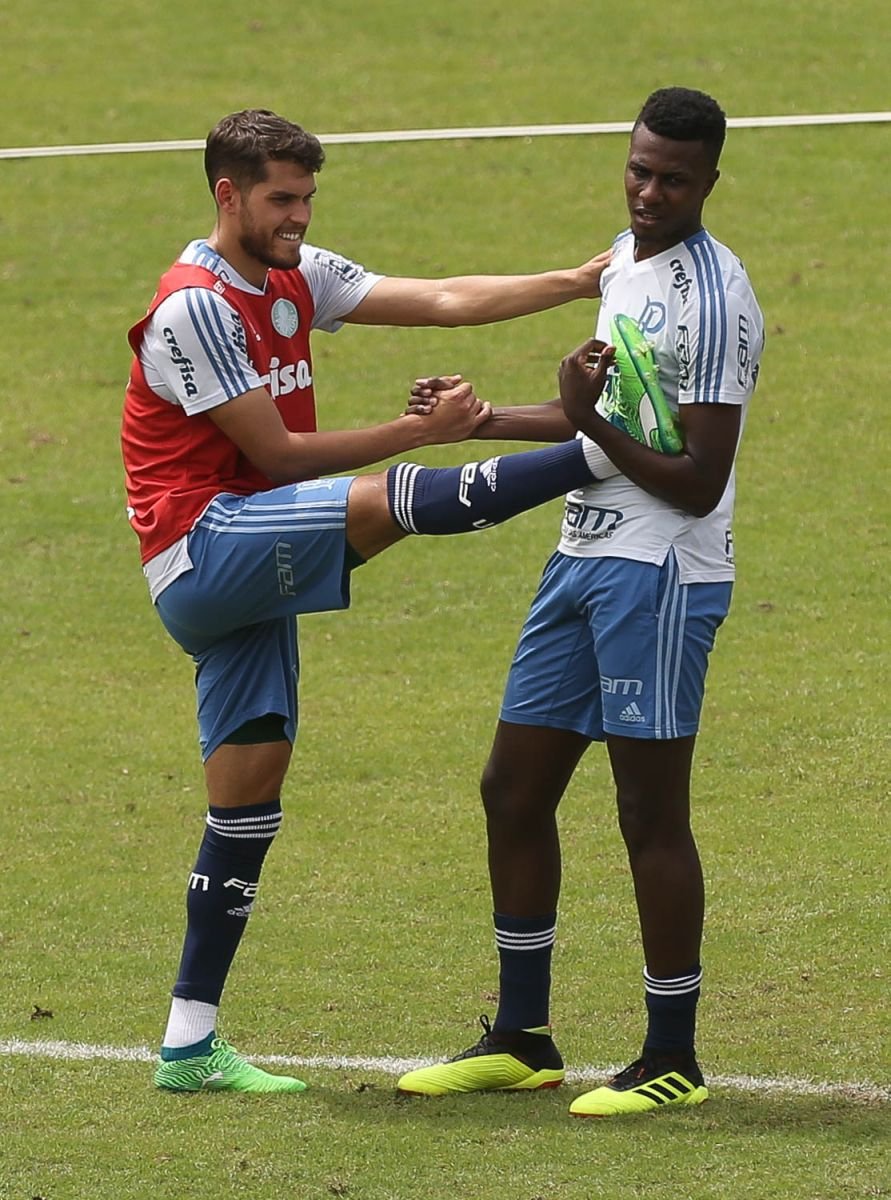 Após vitória em amistoso, Palmeiras treina em campo reduzido no Panamá