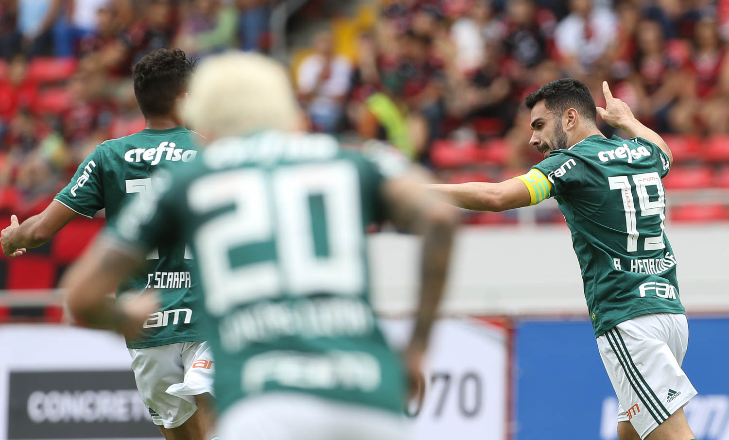 Cesar Greco/Ag. Palmeiras/Divulgação_Bruno Henrique cobrou falta para abrir o placar na Costa Rica