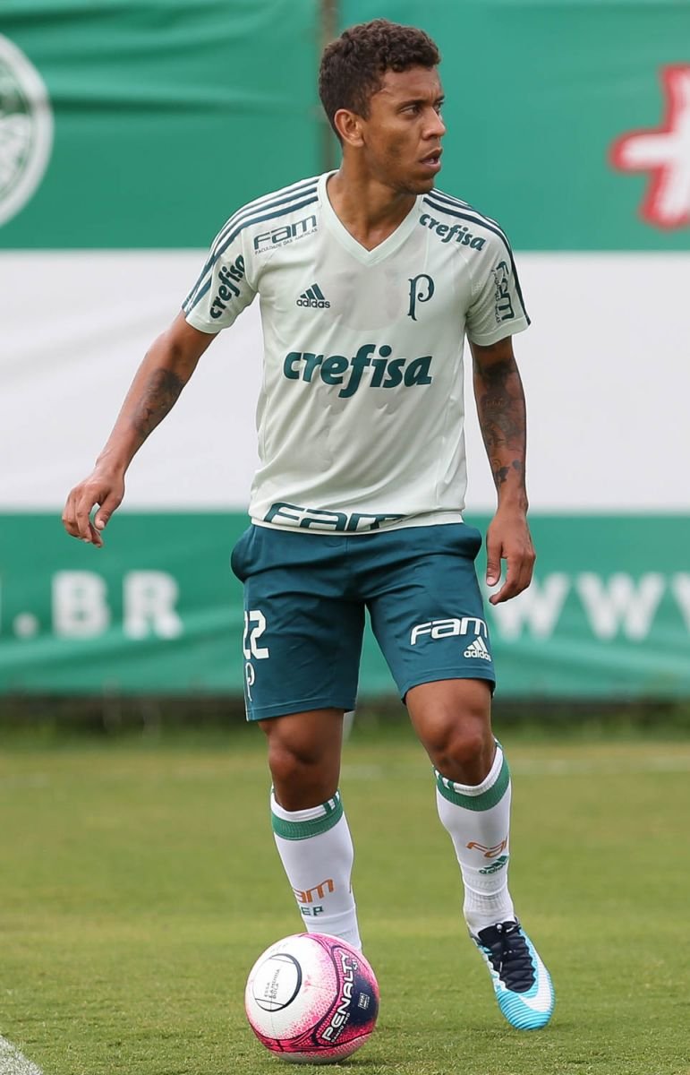 Elenco se reapresenta e realiza trabalhos técnicos na Academia de Futebol