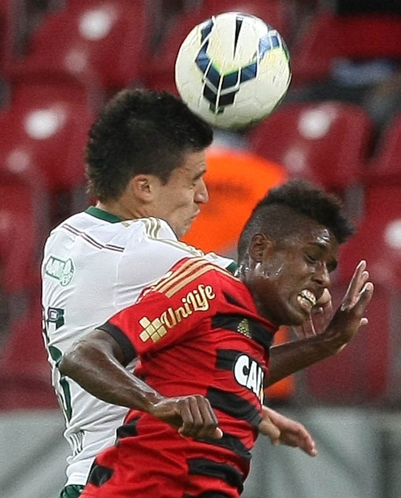 Em Recife, Palmeiras começa na frente, mas não evita revés diante do Sport