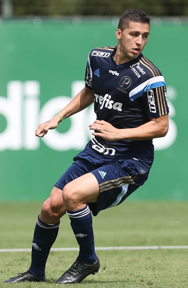 Com Tobio e Amaral, Palmeiras faz treino de toques rápidos na Academia