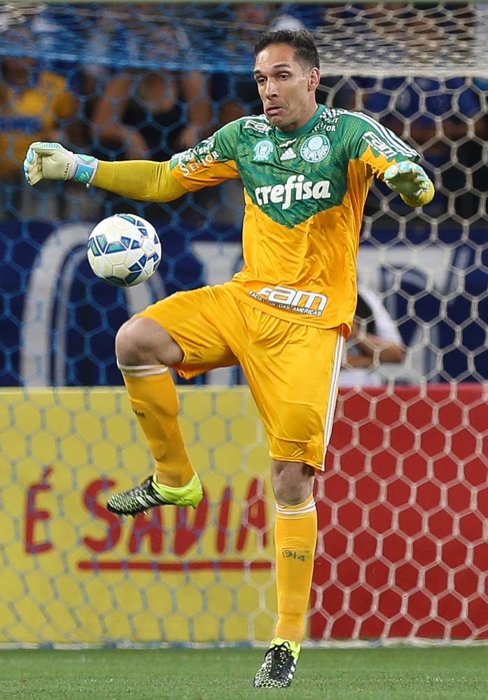 Com segundo tempo arrasador, Palmeiras vira jogo e goleia Fluminense no Maracanã