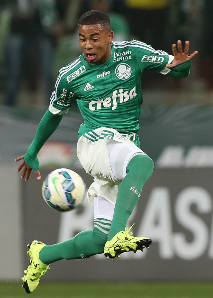 Jogadores do Verdão comemoram permanência no G-4, mas admitem: ‘Não jogamos bem’