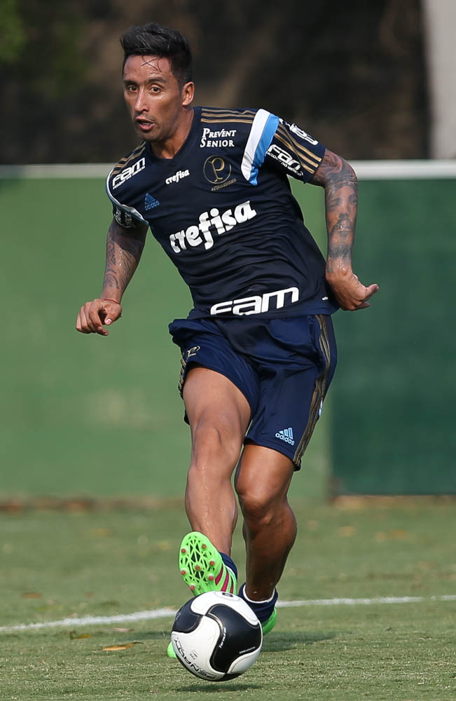 Com Rafael Marques e Barrios, Palmeiras relaciona 22 para pegar São Bento