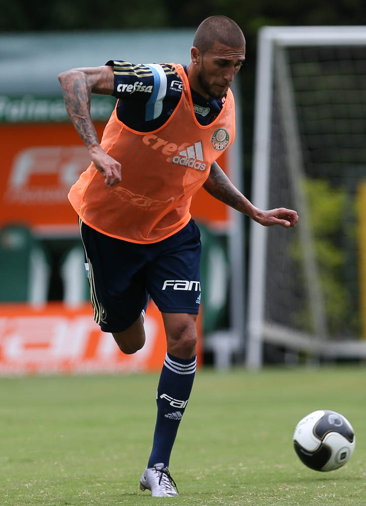 Palmeiras: Com Cleiton Xavier, reservas fazem treino intenso na Academia de Futebol