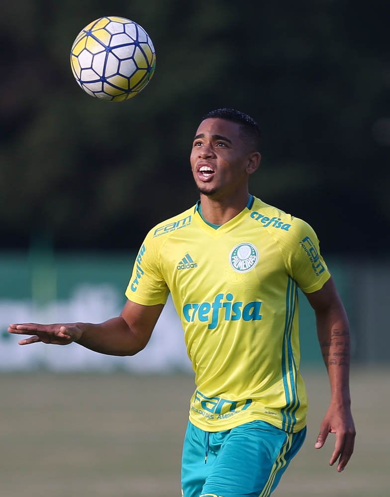 Verdão faz treino tático e aprimora finalizações antes de clássico