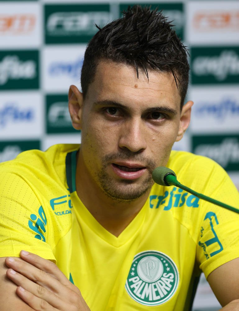 Moisés exalta volta de Tchê Tchê e pede ‘sacrifício’ por recuperação no Brasileiro