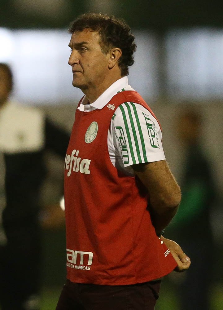 Cuca vê ‘jogo disputado’ e elogia postura do Palmeiras contra Chapecoense