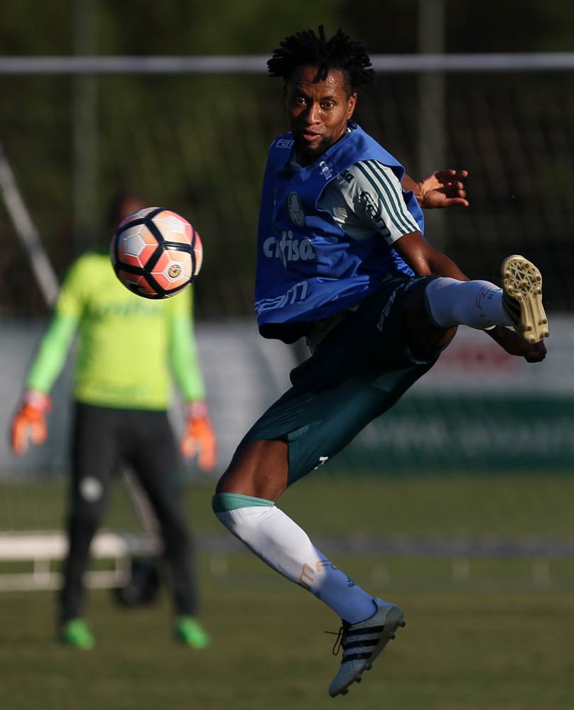 Em primeiro treino de Cuca após sua volta, Verdão faz trabalhos técnicos