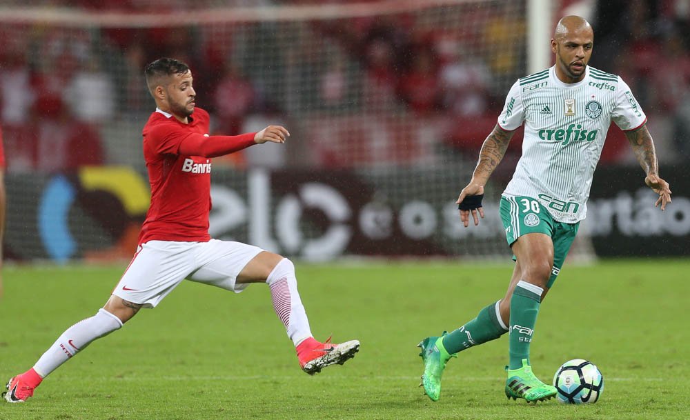 Jogadores celebram conquista da vaga e alertam equipe para os próximos duelos