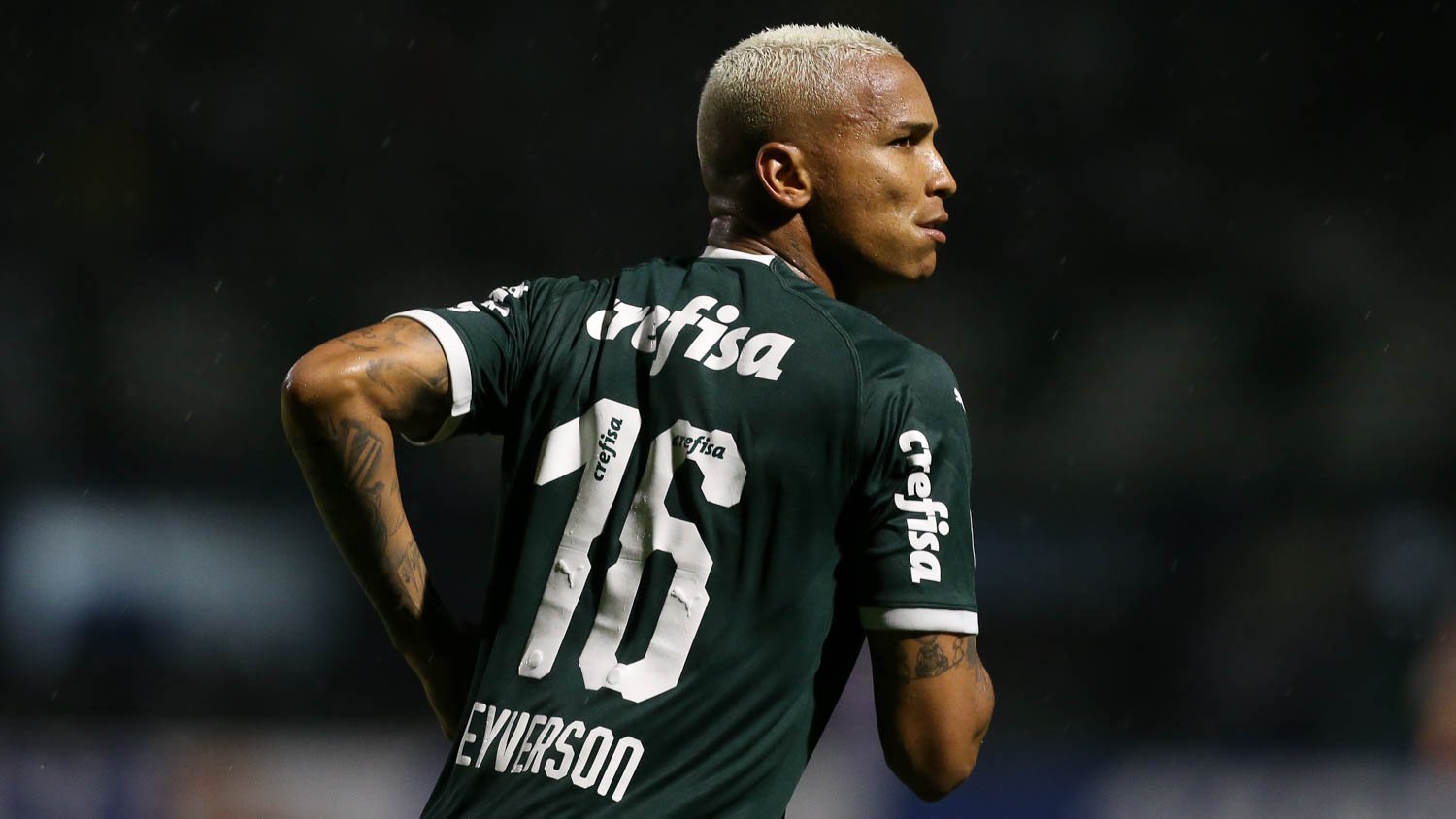 [COMENTE] Decisivos nos últimos jogos, para você, Deyverson garantiu a titularidade no time de Mano Menezes?