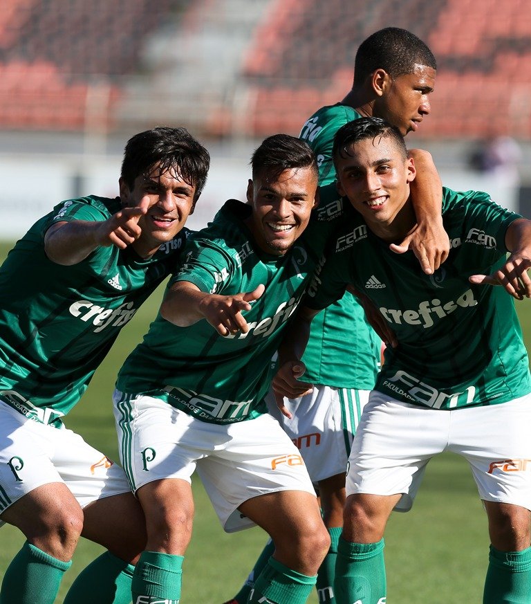 Sub-17 do Palmeiras enfrenta o Flamengo pela vaga na final da Copa do Brasil
