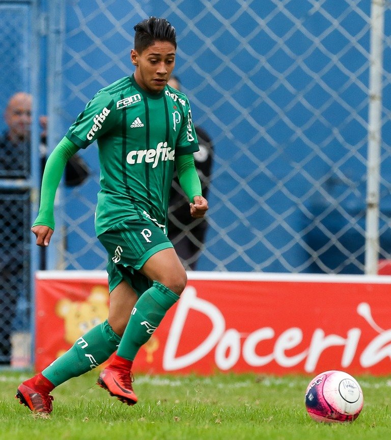 Sub-15 do Palmeiras disputa a Copa 2 de Julho na Bahia
