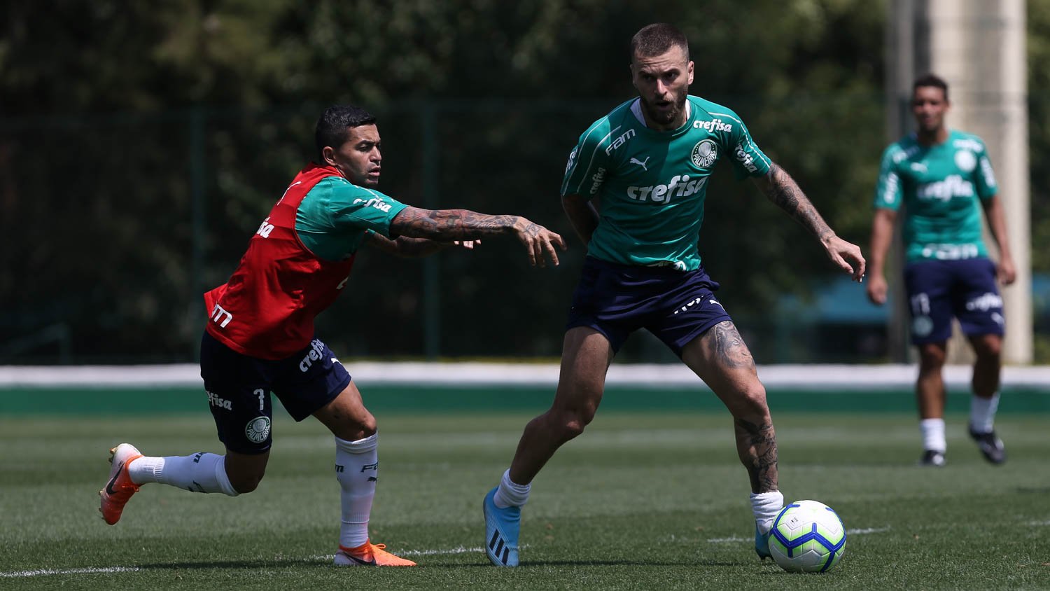 [COMENTE] Para você, Mano Menezes pode recuperar o bom futebol de Lucas Lima?