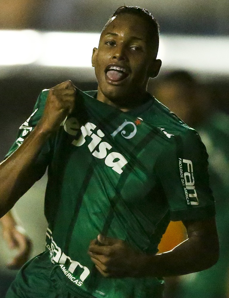 Fabio Menotti/Ag. Palmeiras/Divulgação_O atacante Fernando marcou duas vezes no duelo contra o Moto Clube