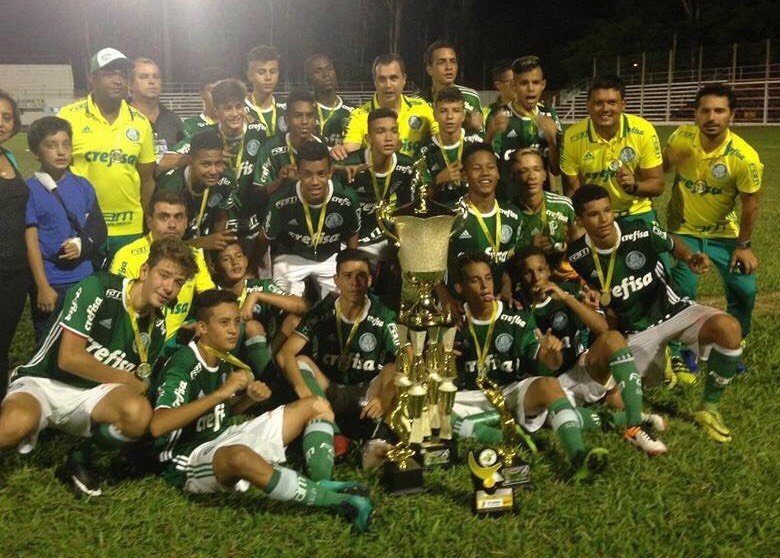 Sub-14 do Palmeiras busca o bicampeonato consecutivo do EFIPAN no Sul do país