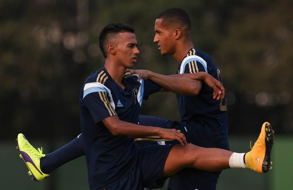 Lúcio treina, e Palmeiras dá sequência ao trabalho tático