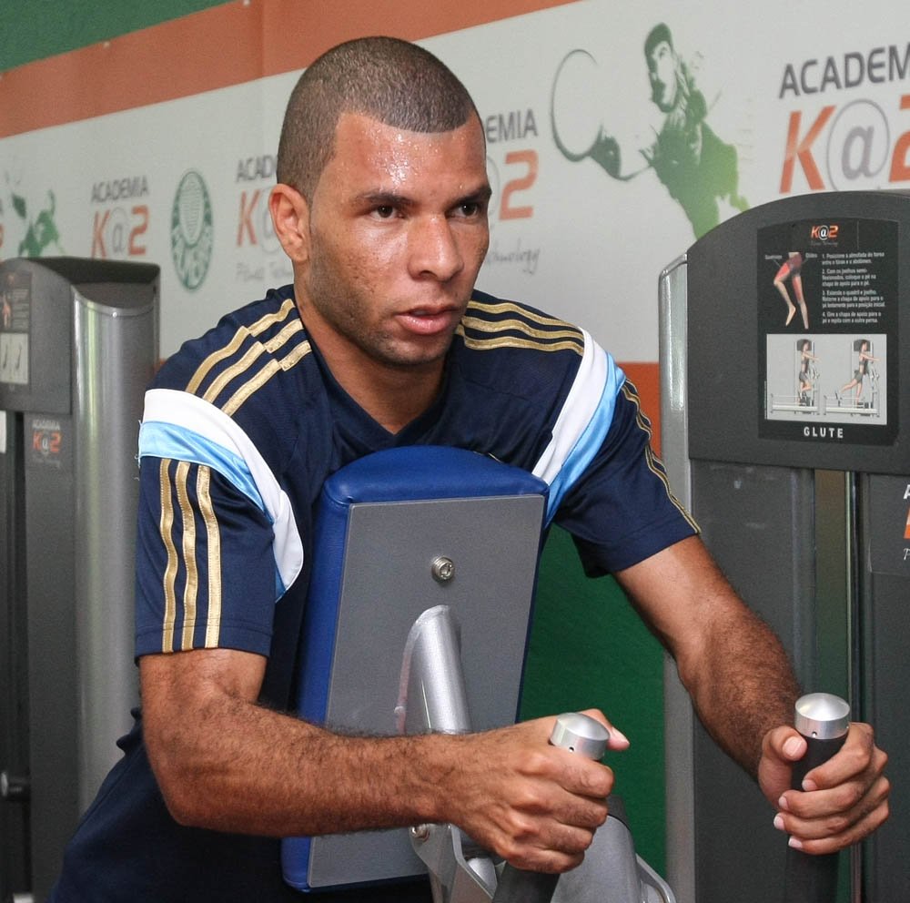 Após vitória, Verdão trabalha na sala de musculação e faz circuito físico