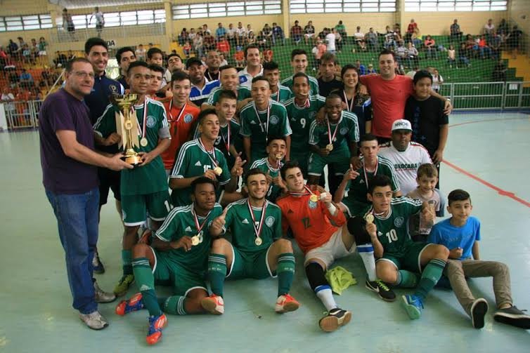 ESPORTES: Futsal do Verdão conquista ouro, prata e bronze do Metropolitano
