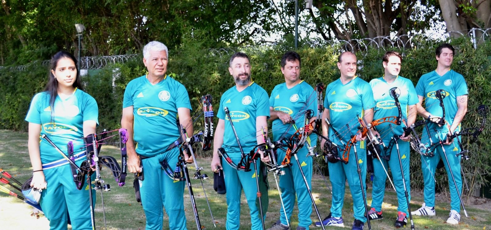 Arco e flecha pega prata por equipes e outras cinco medalhas em prova outdoor