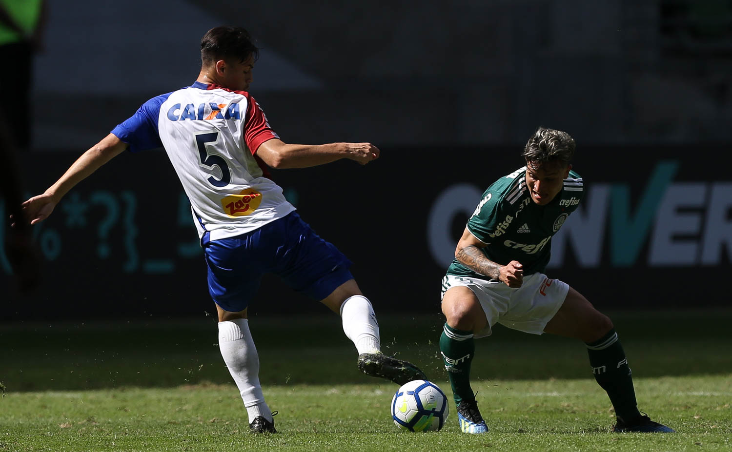 Cesar Greco/Ag. Palmeiras/Divulgação_Cria da Academia, Artur foi destaque na vitória por 3 a 0 contra o Paraná