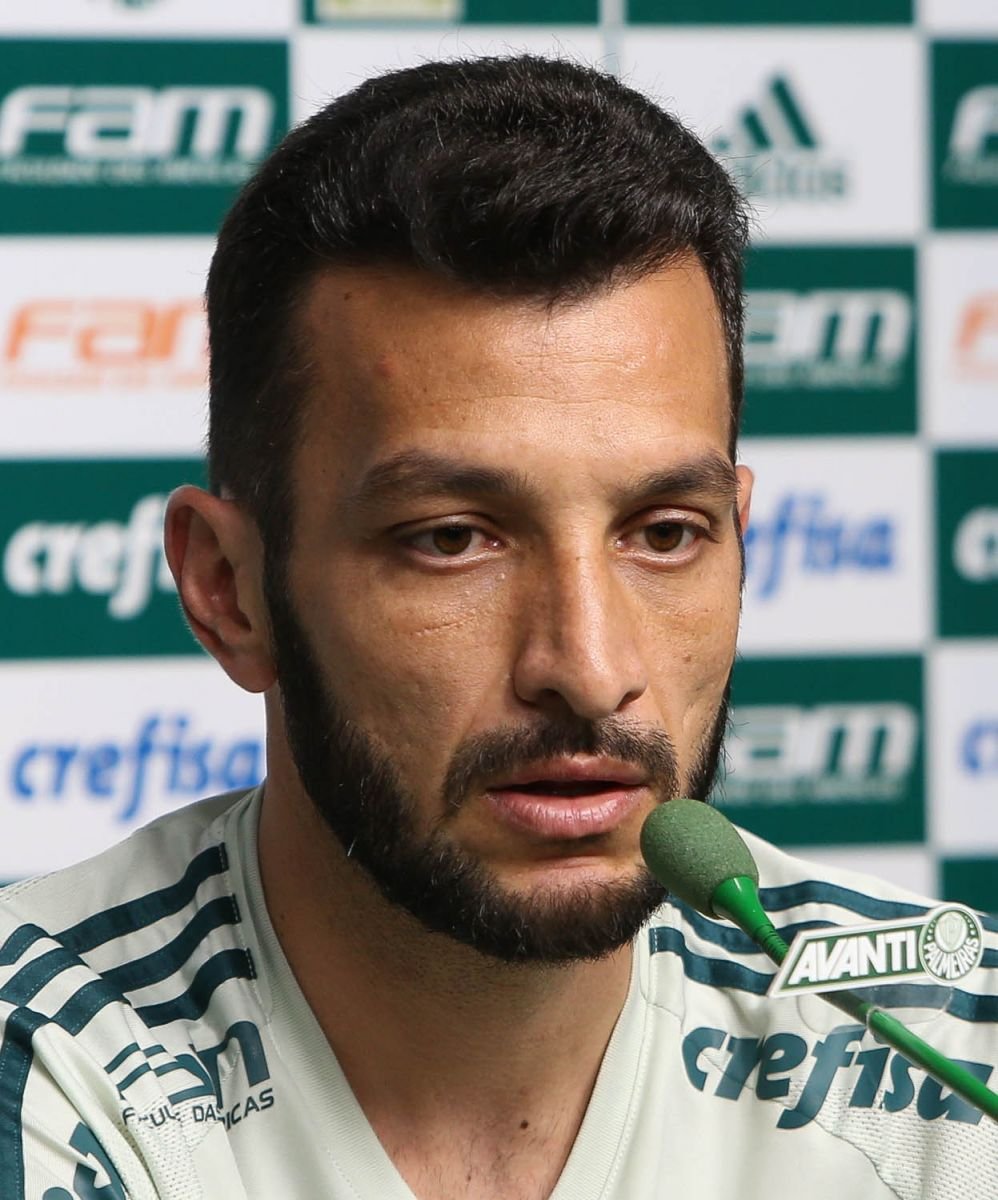 Edu Dracena mira ‘final’ contra Grêmio no Sul e destaca evolução do Palmeiras