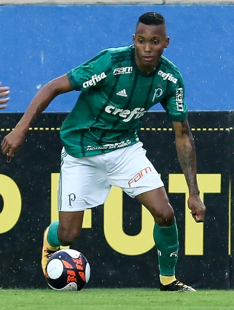 Sub-20 avança à final da Copa RS e enfrenta o São Paulo em busca de mais uma taça