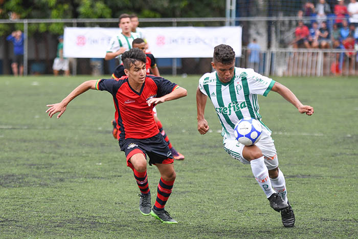 Sub-15 disputa a Cruzeiro Cup e goleia o Jorge Wilstermann por 8 a 0 na estreia