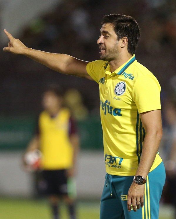 Sub-20 do Palmeiras encara o Avaí em busca da vaga na semifinal da Copa do Brasil