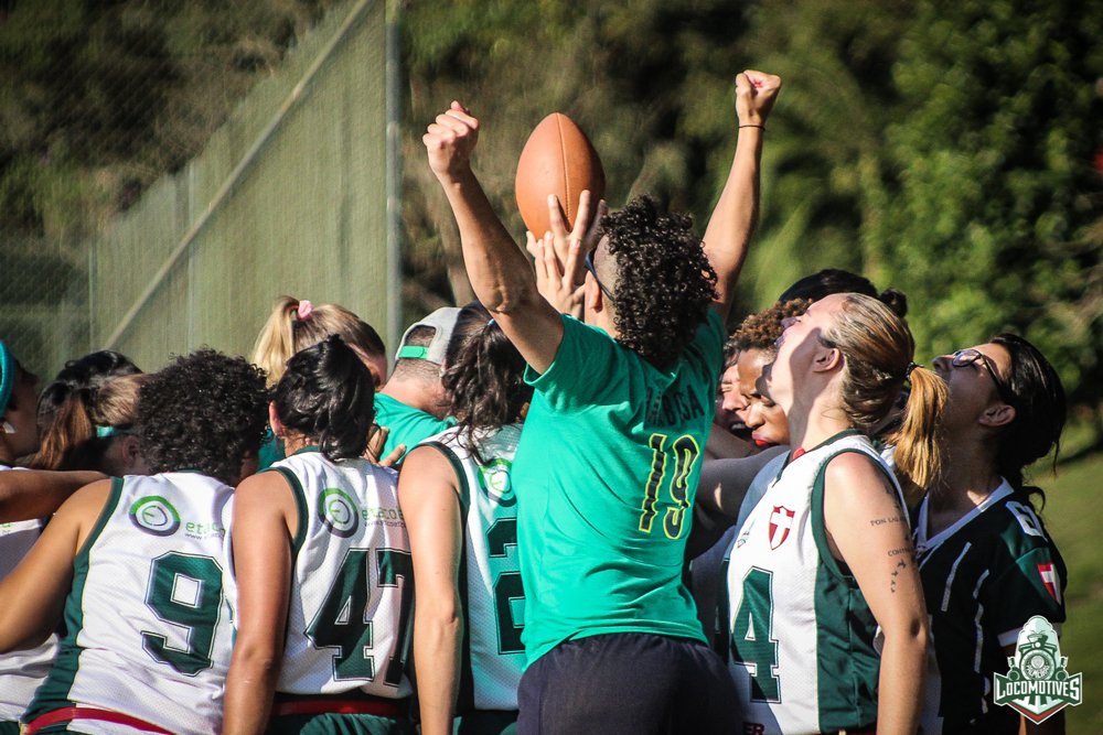 Time feminino do Locomotives representa o Brasil no Austral Bowl, no Chile