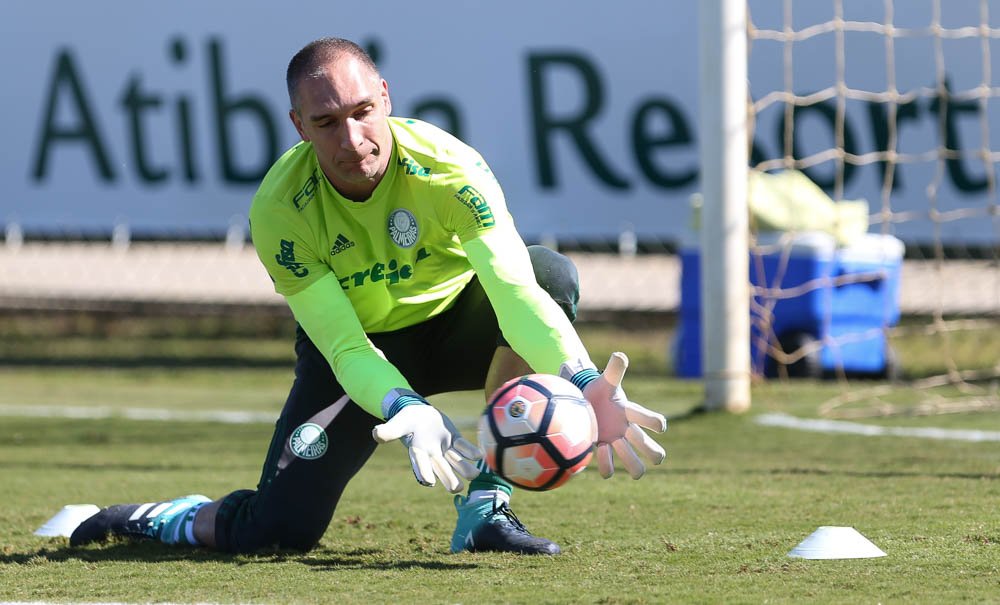 Verdão se reapresenta na Academia de Futebol; Willian e Juninho treinam