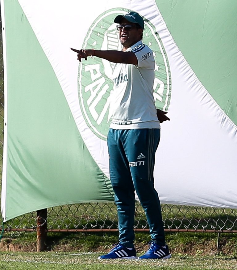 Líder, Sub-20 do Palmeiras enfrenta o Juventus pelo Paulistão na Rua Javari
